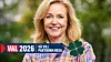 Leende kvinna i färgglad skjorta framför grönska, med valgrafik och Centerpartiets fyrklöver.